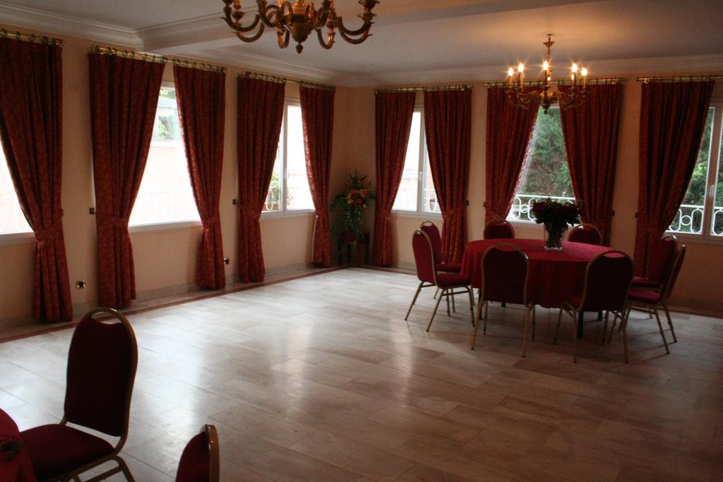 Hôtel Saint Alban Extérieur photo